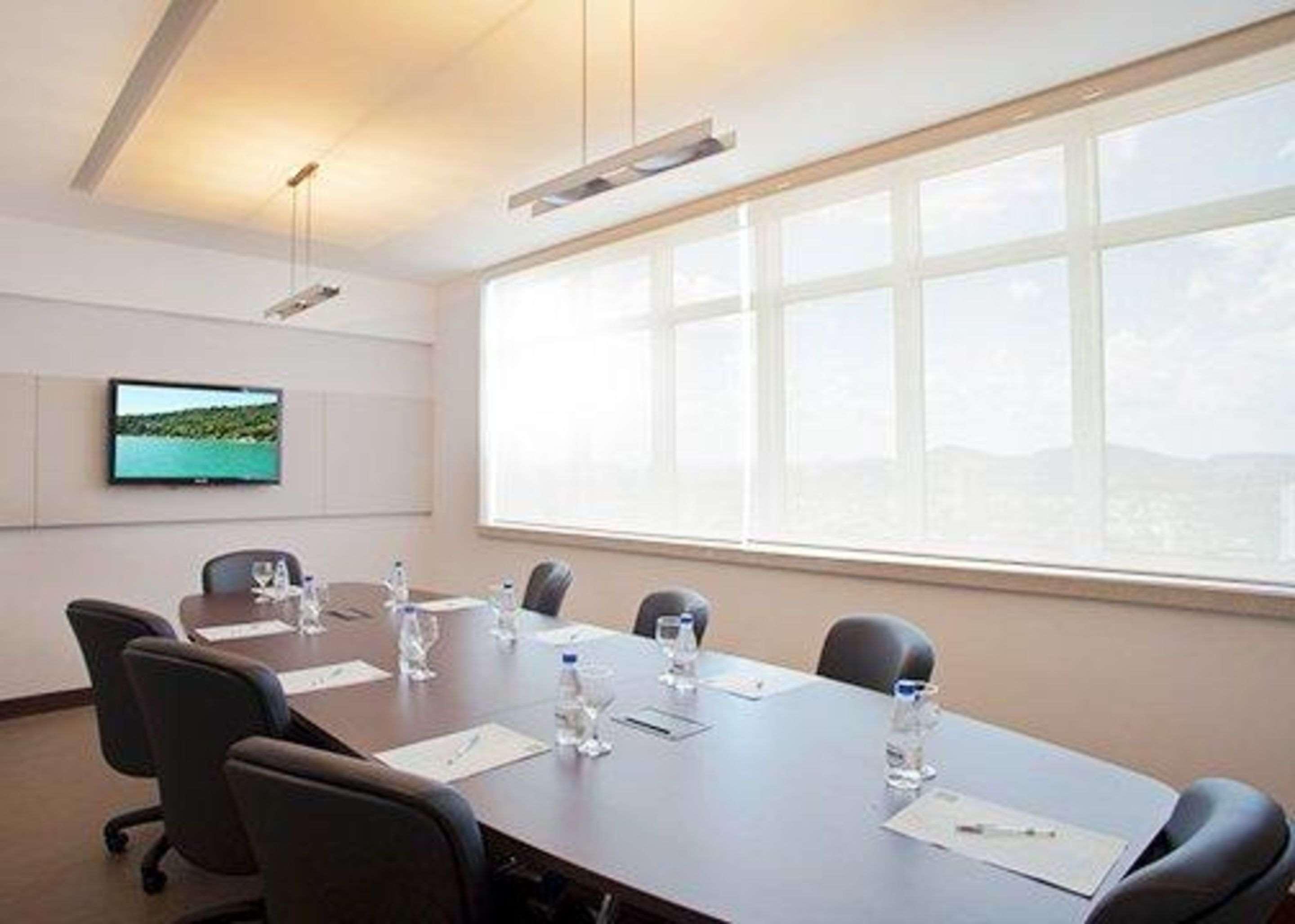 Quality Alphaville Hotel