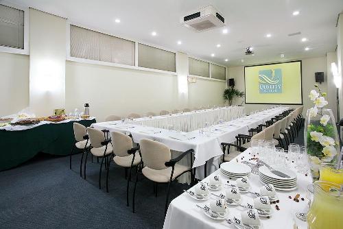 Quality Alphaville Hotel